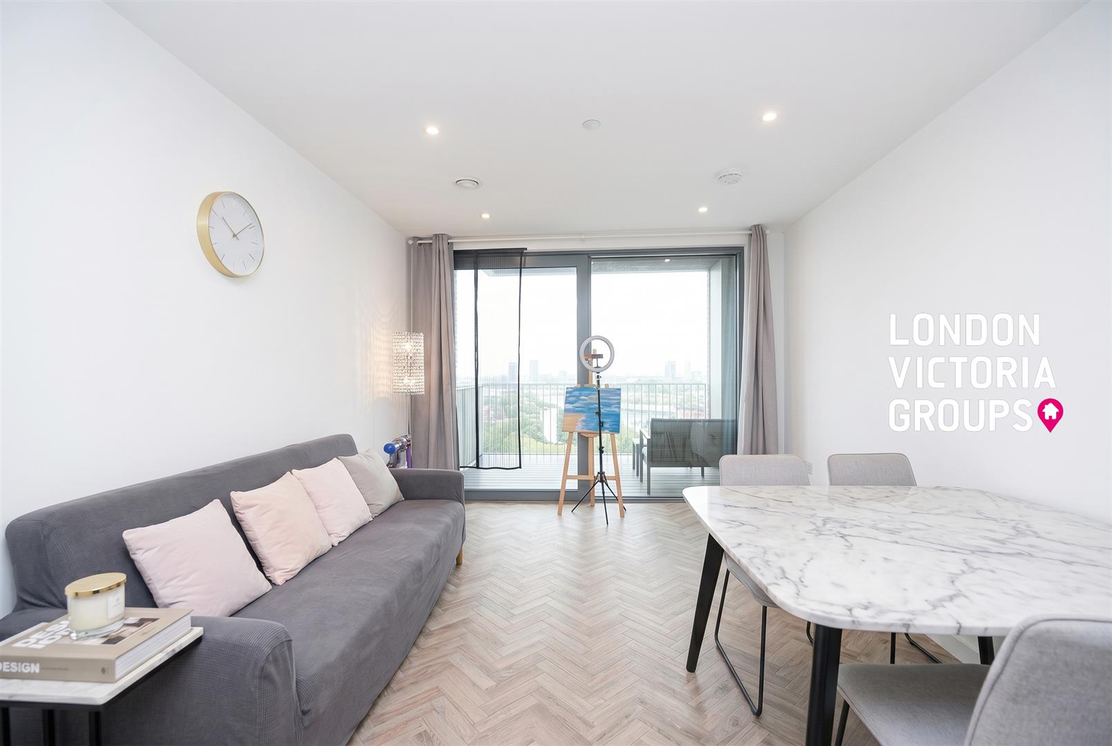 2 bed property in Skyline Apartments, 11 Makers Yard, London